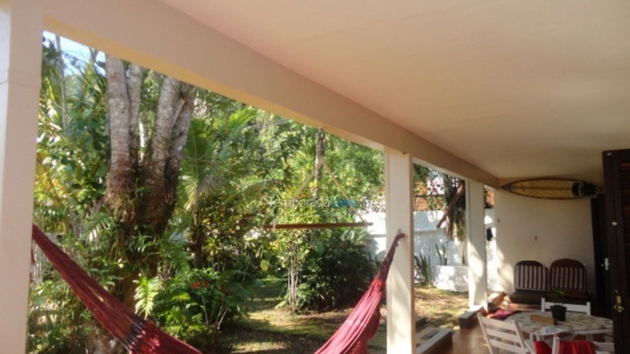 Casa para aluguel de temporada em Ubatuba (Praia do Lázaro)