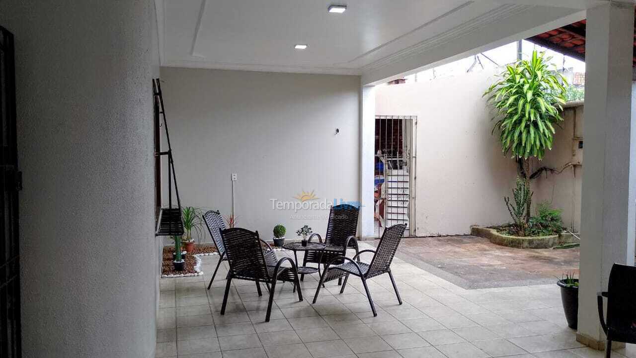 Casa para alquiler de vacaciones em Ananindeua (Cidade Nova 7)