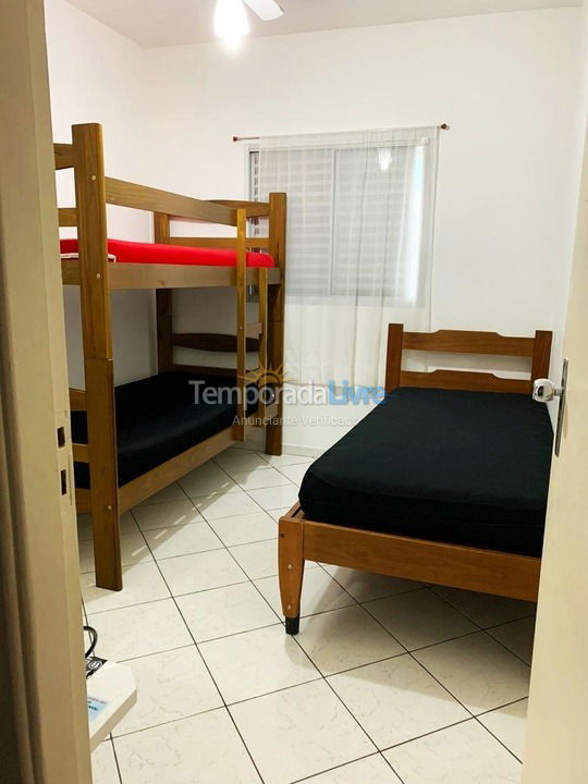 Apartment for vacation rental in Caraguatatuba (Centro)