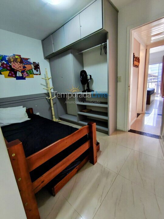 Apartamento para aluguel de temporada em Cabo Frio (Algodoal)