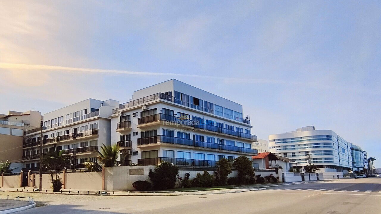 Apartamento para aluguel de temporada em Cabo Frio (Algodoal)