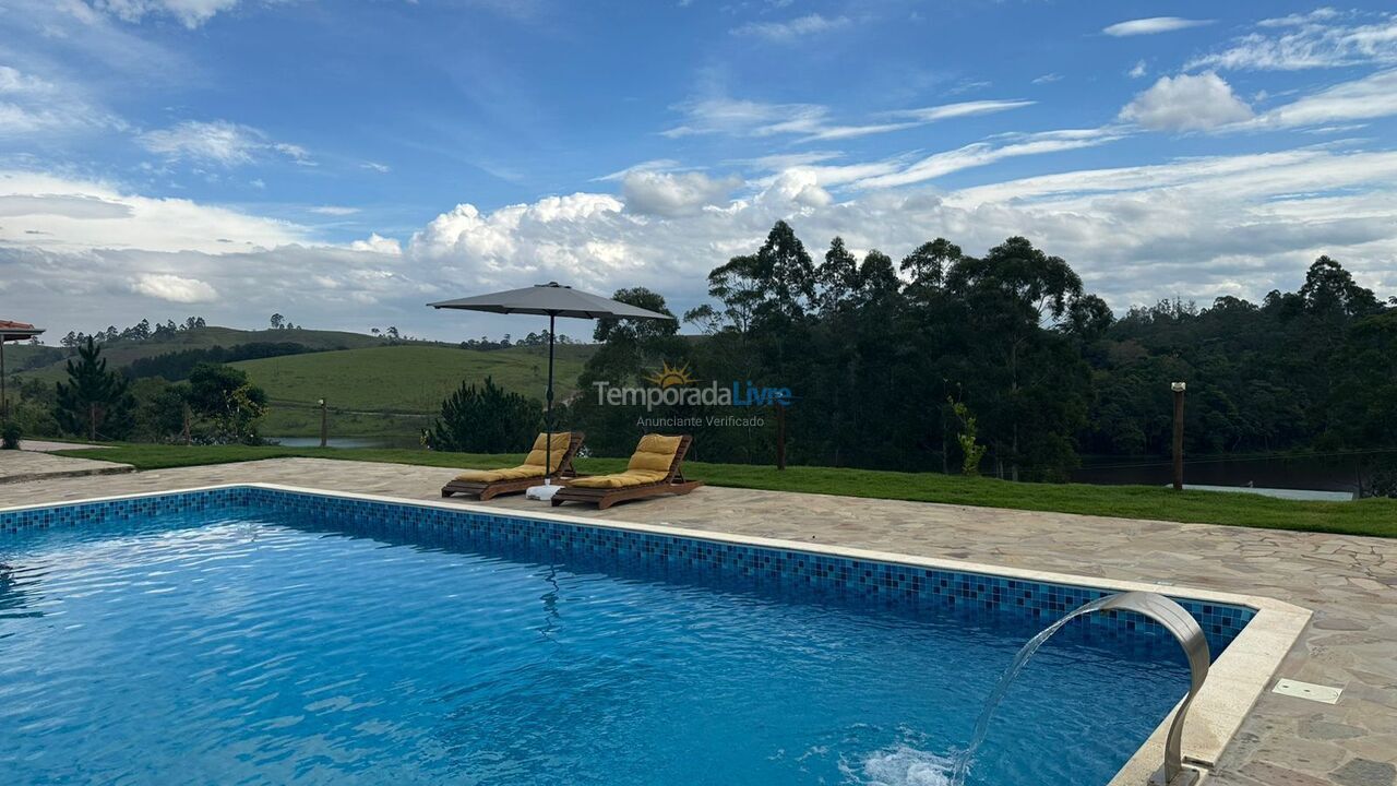 House for vacation rental in Igaratá (Bairro Alto)