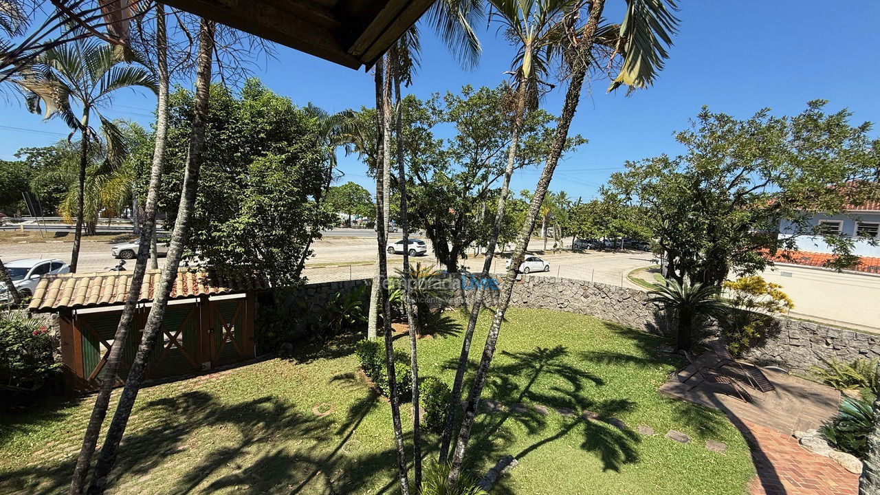 House for vacation rental in Ubatuba (Praia Grande)
