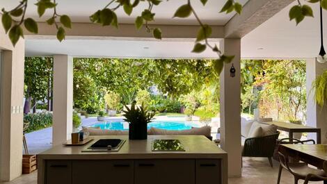 Casa en condominio en alquiler (Praia da Baleia)