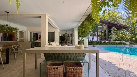 Casa en condominio en alquiler (Praia da Baleia)
