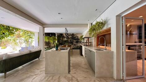 Casa en condominio en alquiler (Praia da Baleia)