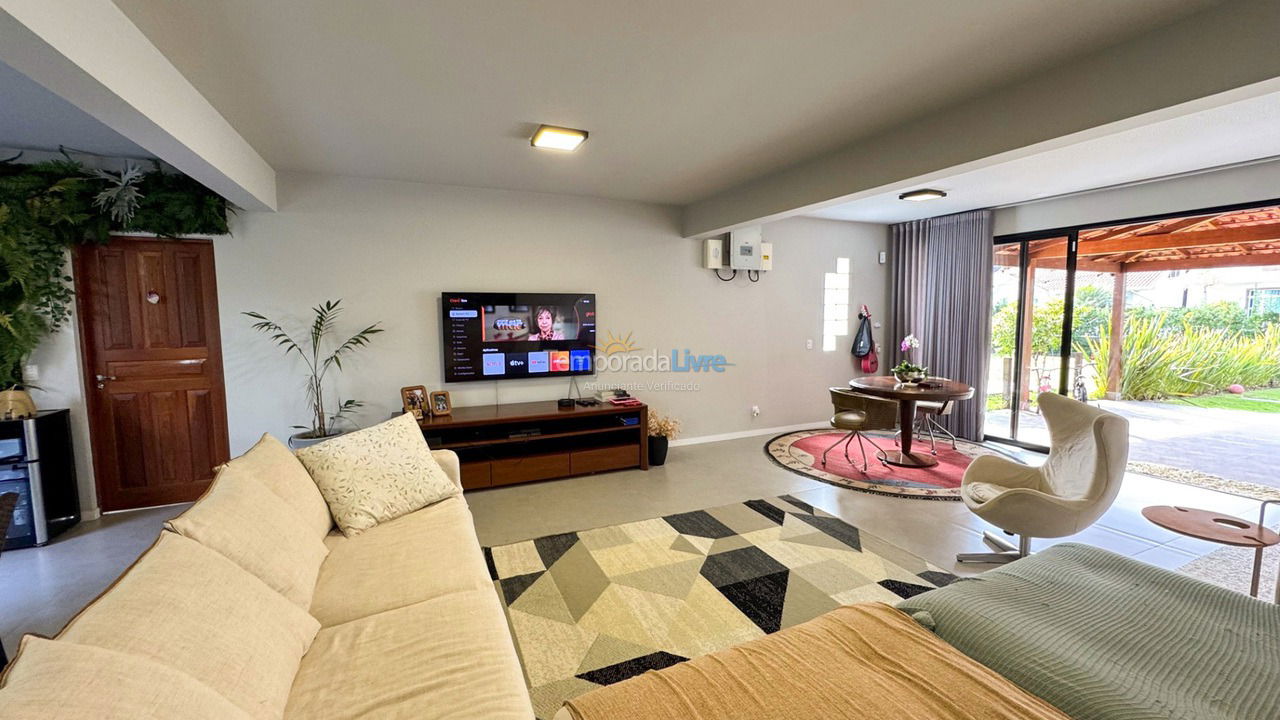 House for vacation rental in Florianópolis (Jurere Tradicional)