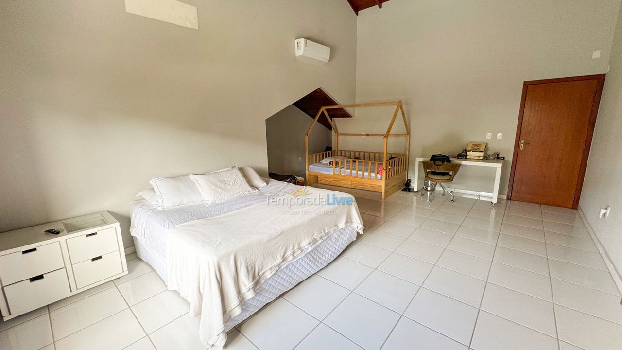 House for vacation rental in Florianópolis (Jurere Tradicional)