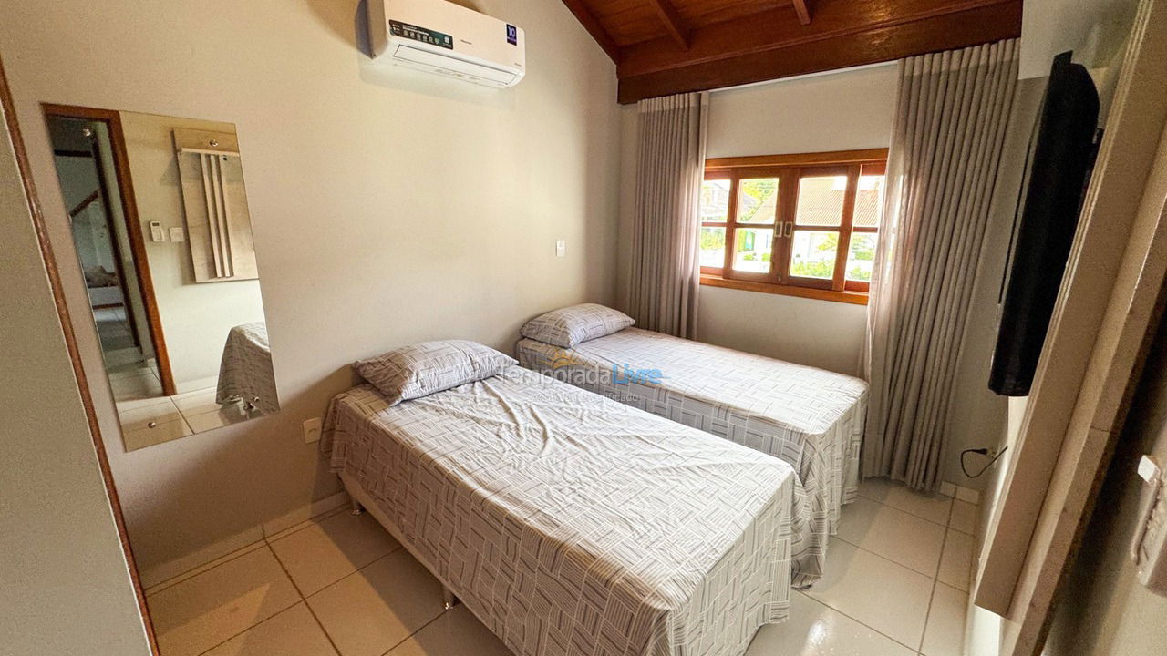 House for vacation rental in Florianópolis (Jurere Tradicional)