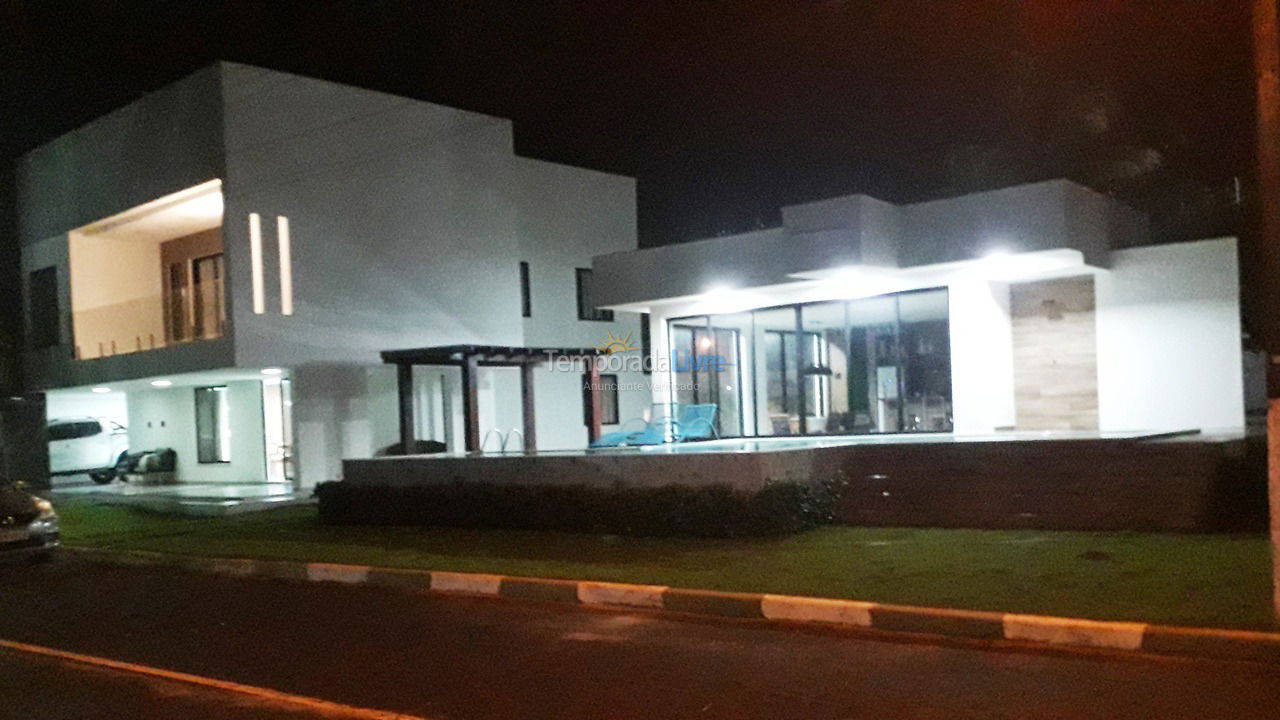 Casa para aluguel de temporada em Camaçari (Praia de Guarajuba)