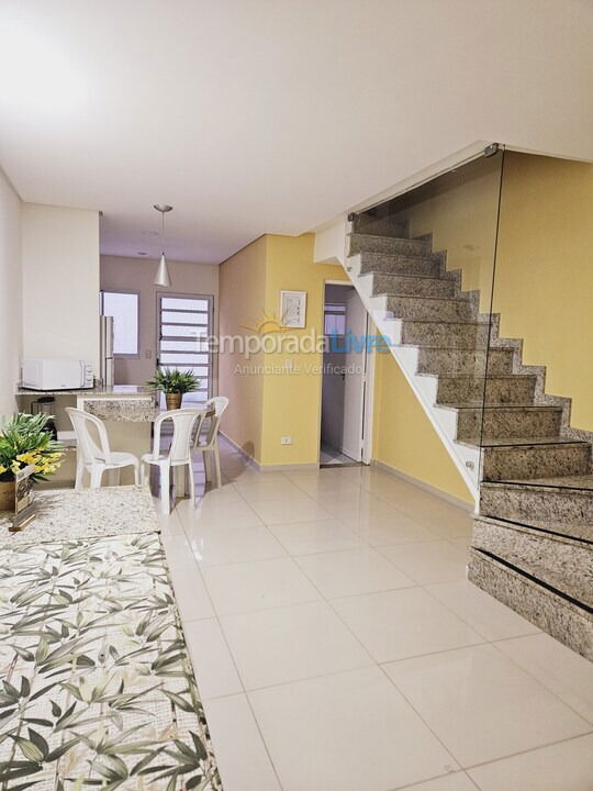 Casa para aluguel de temporada em Ubatuba (Lagoinha)