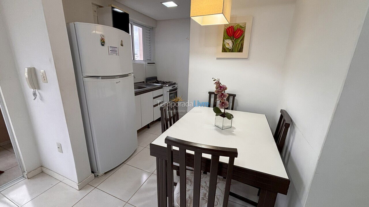 Apartamento para aluguel de temporada em Bombinhas (Praia de Bombas)