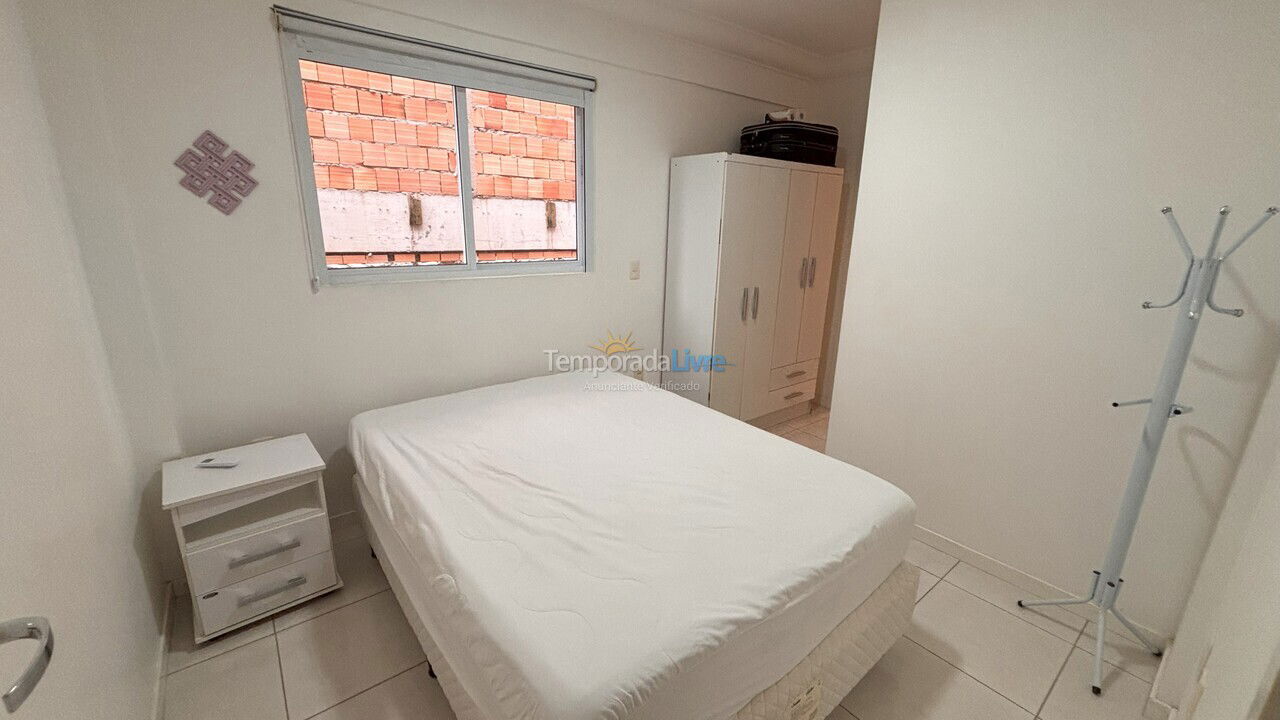 Apartamento para alquiler de vacaciones em Bombinhas (Praia de Bombas)