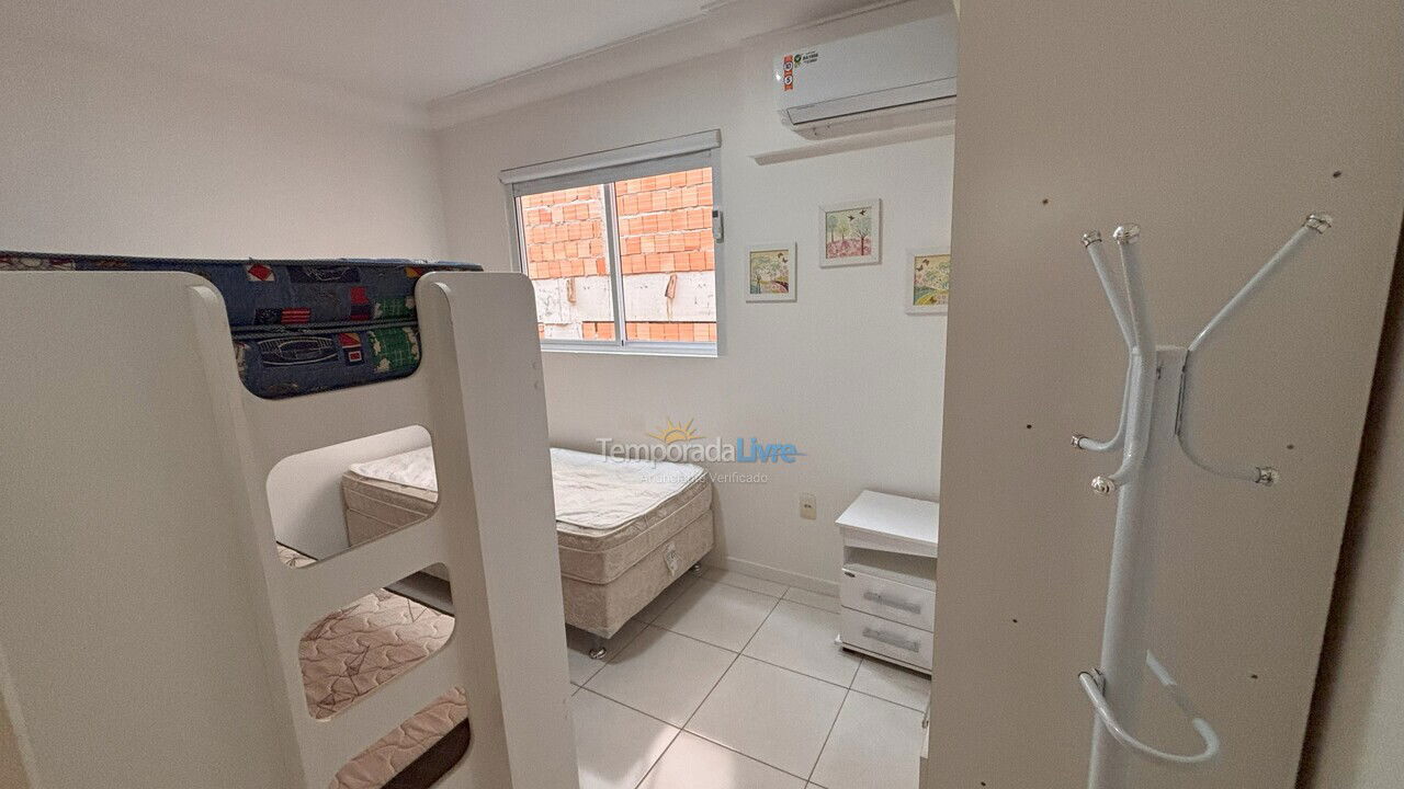 Apartamento para alquiler de vacaciones em Bombinhas (Praia de Bombas)