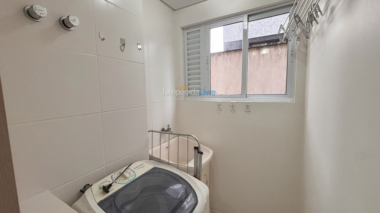 Apartamento para alquiler de vacaciones em Bombinhas (Praia de Bombas)