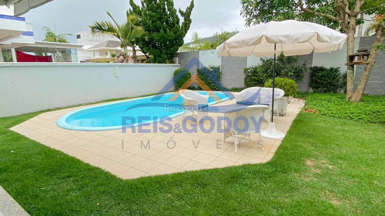House for vacation rental in Florianopolis (Jurerê Internacional)