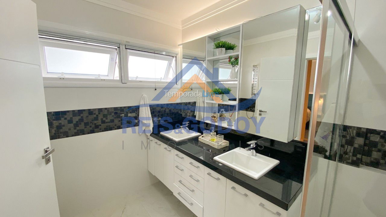 House for vacation rental in Florianopolis (Jurerê Internacional)
