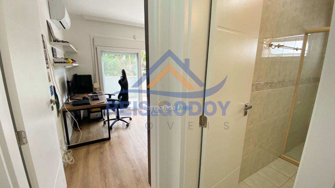 House for vacation rental in Florianopolis (Jurerê Internacional)