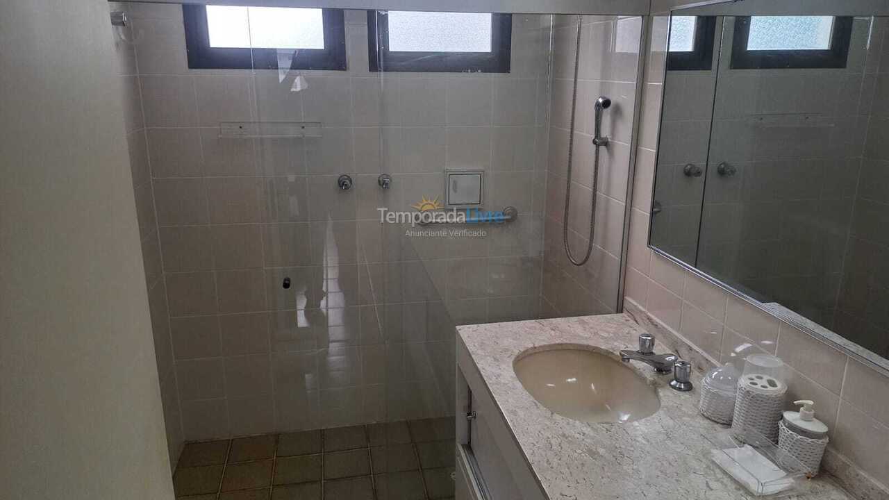 Apartamento para alquiler de vacaciones em Guarujá (Pitangueiras)