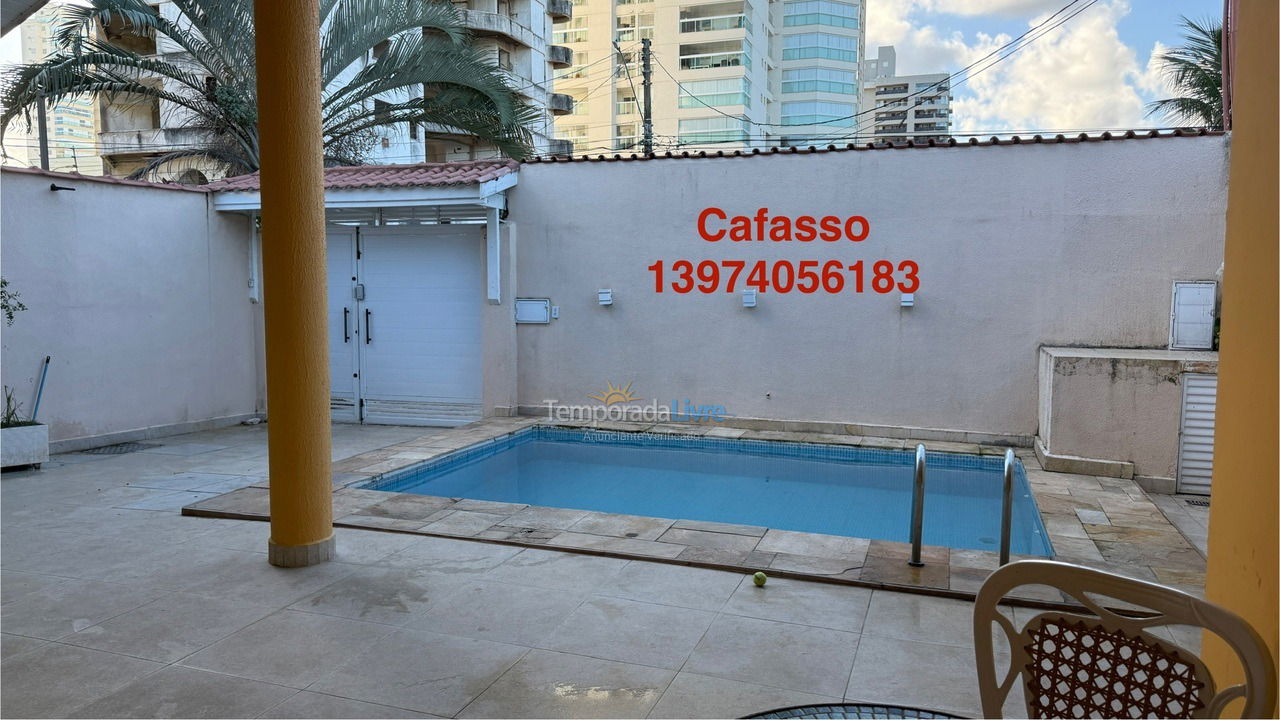 Casa para aluguel de temporada em Guarujá (Enseada)