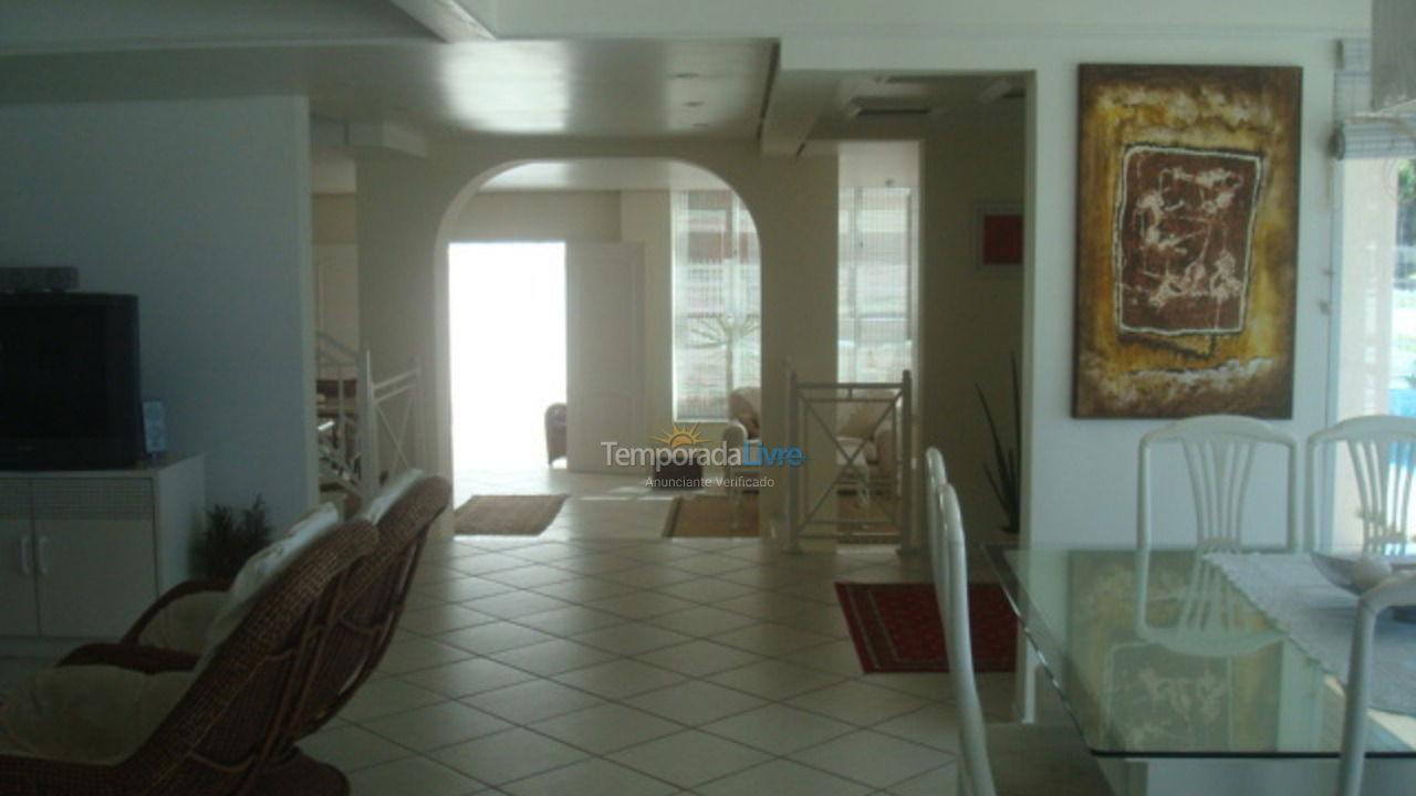 Casa para alquiler de vacaciones em Bombinhas (Praia de Bombinhas)