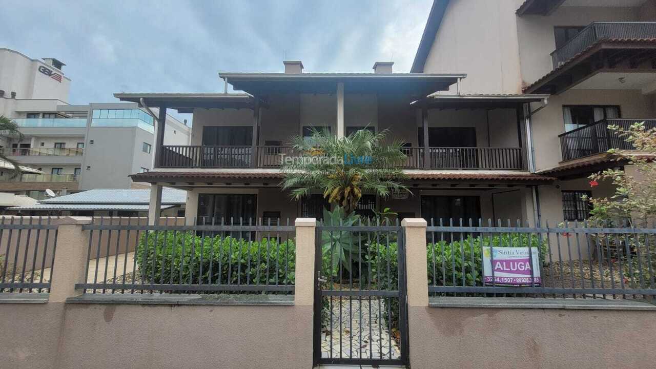 Apartamento para alquiler de vacaciones em Bombinhas (Praia de Bombinhas)