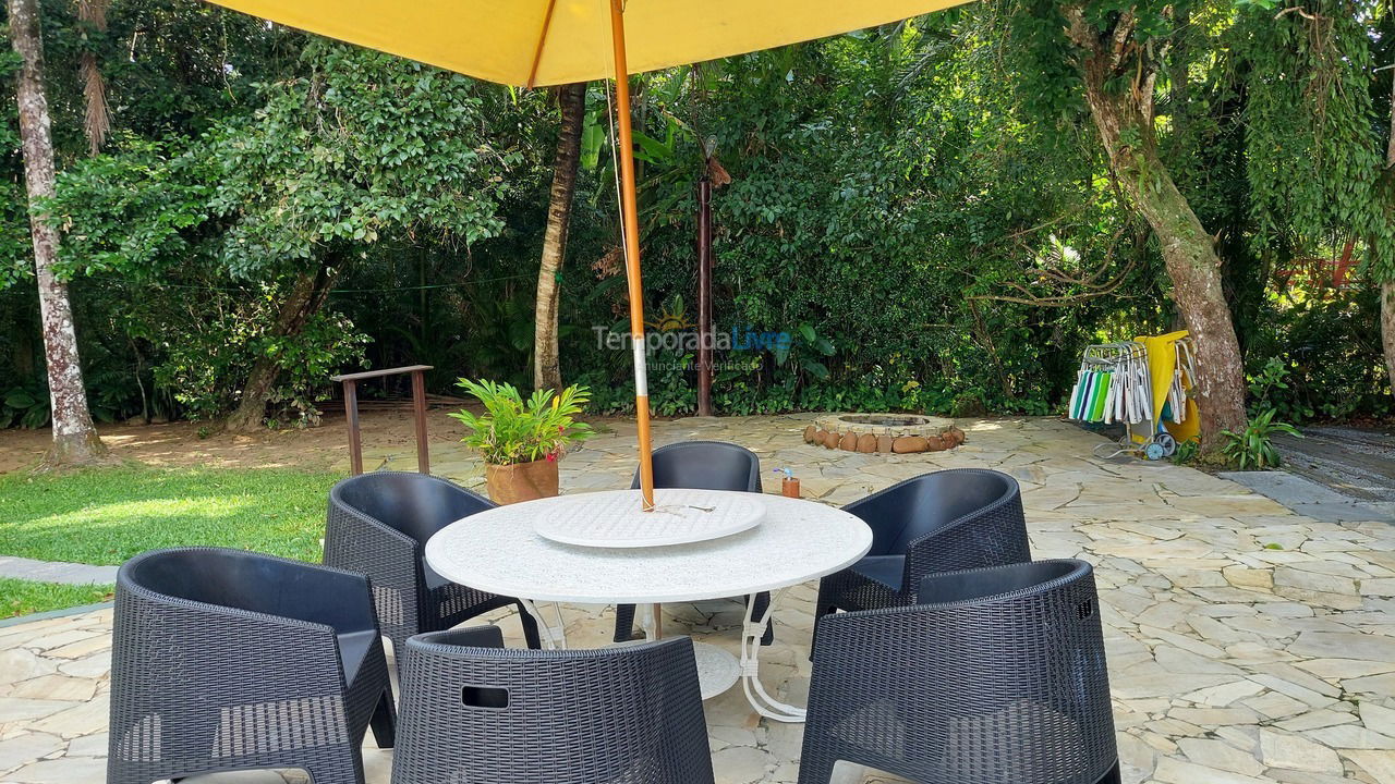 Casa para alquiler de vacaciones em Bertioga (Praia de Guaratuba)