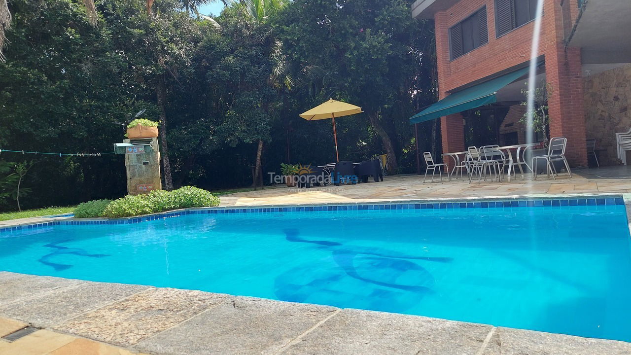 Casa para alquiler de vacaciones em Bertioga (Praia de Guaratuba)