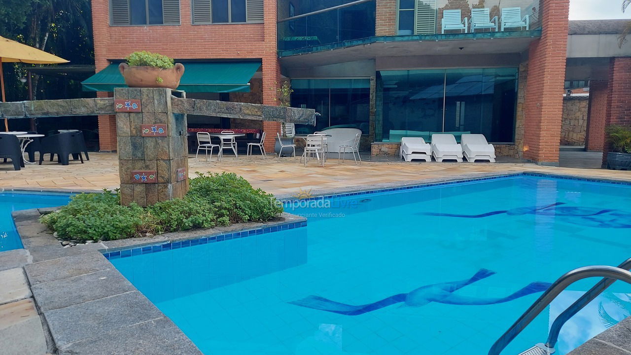 Casa para alquiler de vacaciones em Bertioga (Praia de Guaratuba)