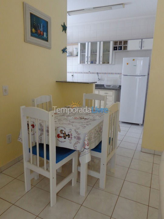 Apartamento para aluguel de temporada em Ubatuba (Praia Grande)