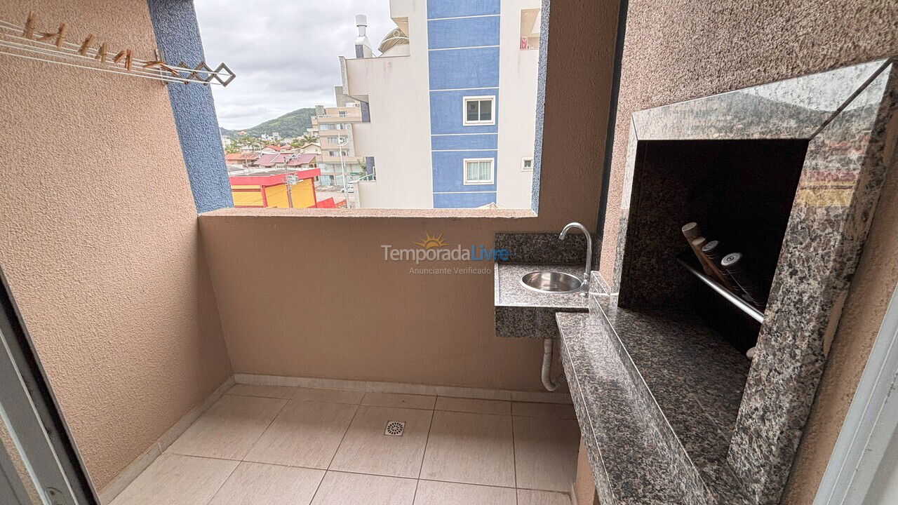 Apartamento para aluguel de temporada em Bombinhas (Praia de Bombas)