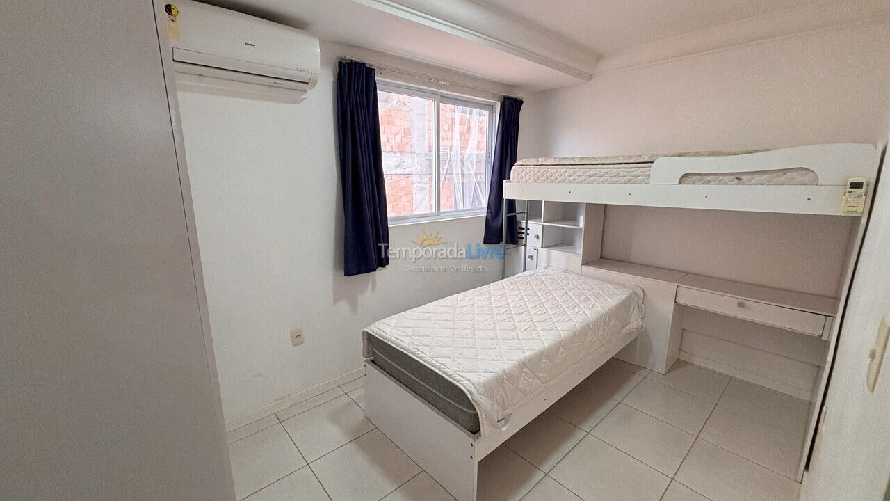 Apartamento para aluguel de temporada em Bombinhas (Praia de Bombas)