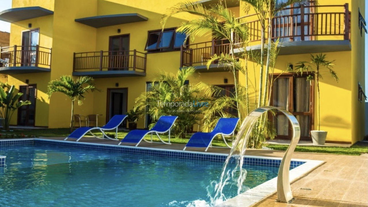 Apartamento para aluguel de temporada em Mata de São João (Imbassaí)