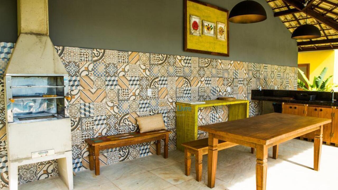 Apartamento para aluguel de temporada em Mata de São João (Imbassaí)