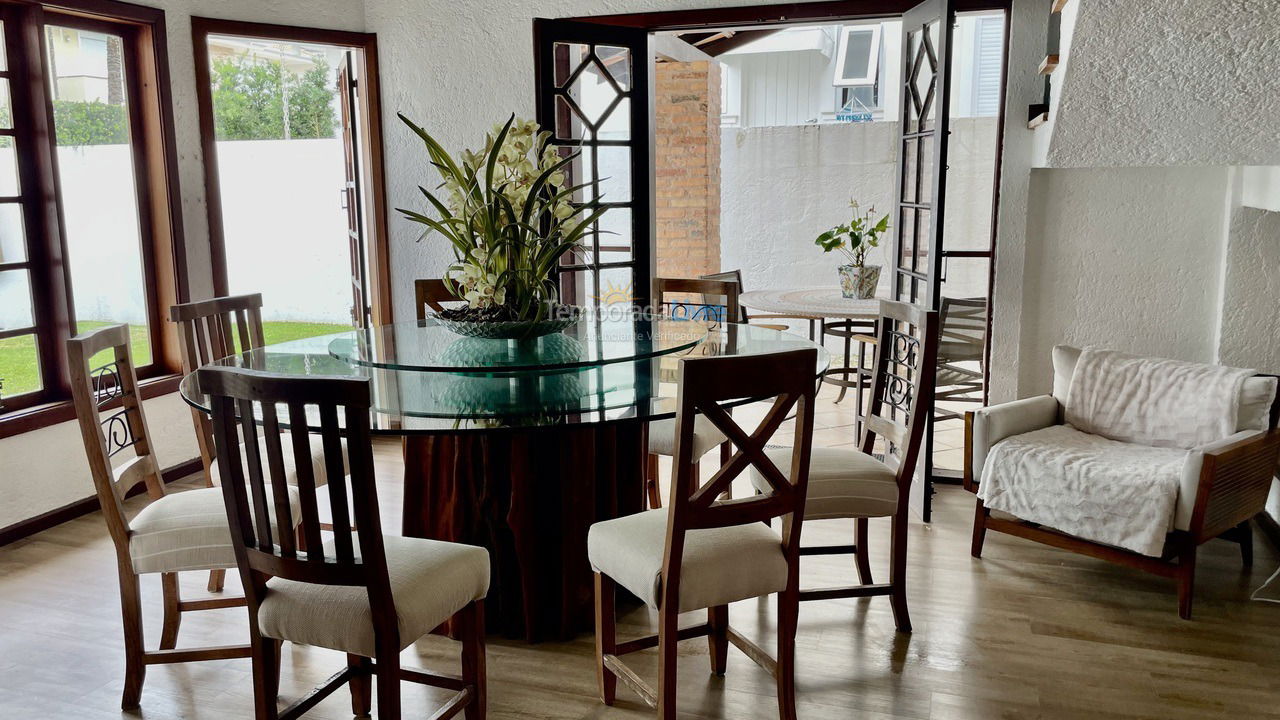Casa para alquiler de vacaciones em Florianopolis (Jurerê Internacional)