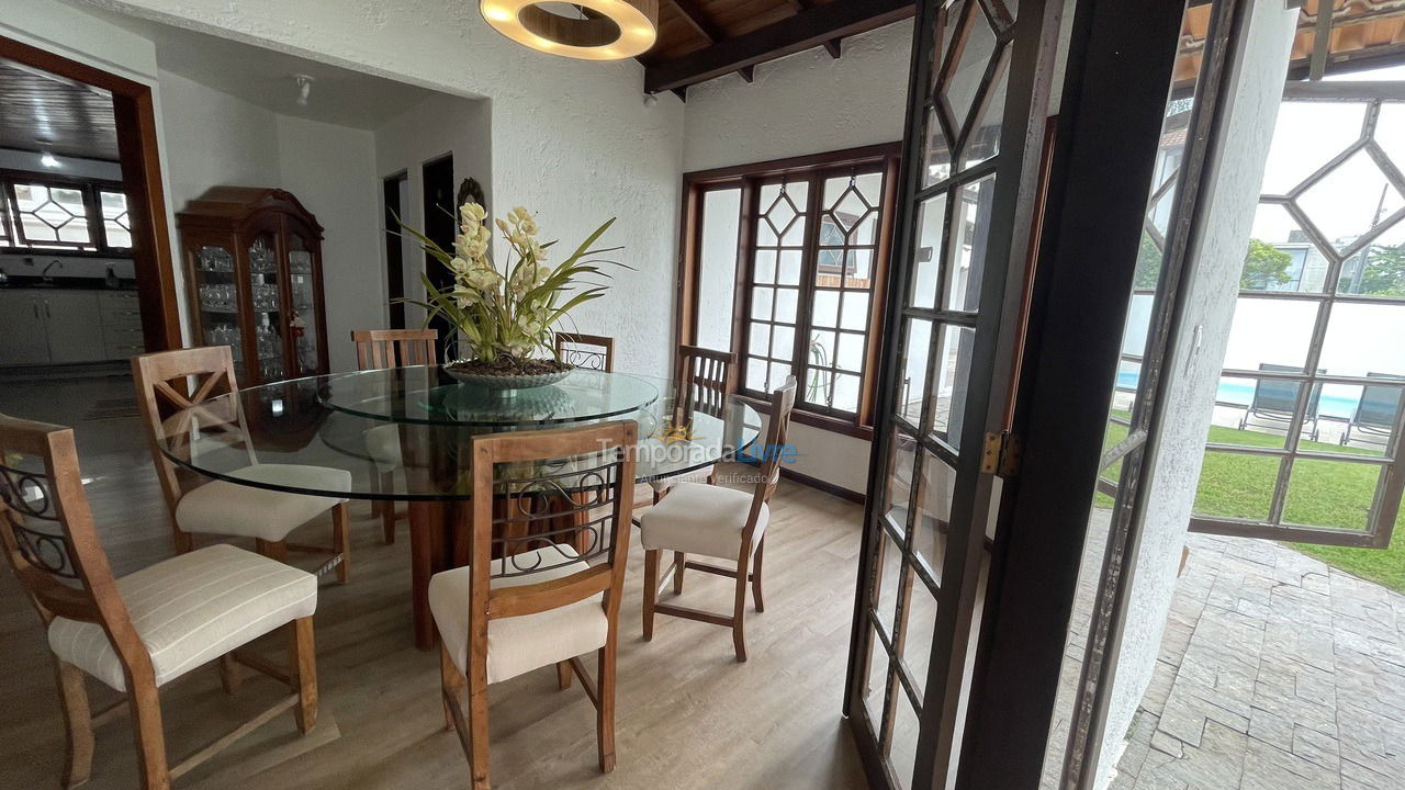 Casa para alquiler de vacaciones em Florianopolis (Jurerê Internacional)