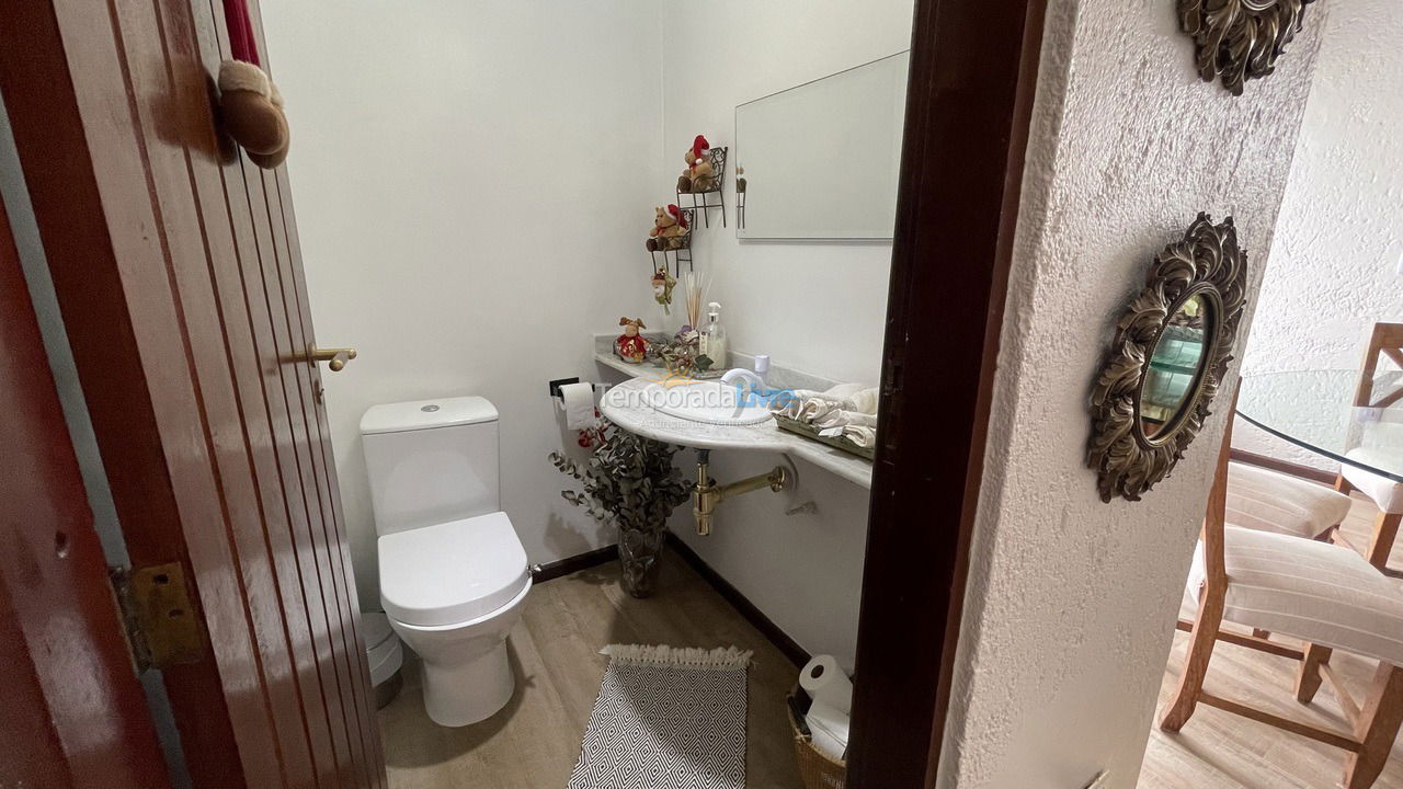 Casa para alquiler de vacaciones em Florianopolis (Jurerê Internacional)