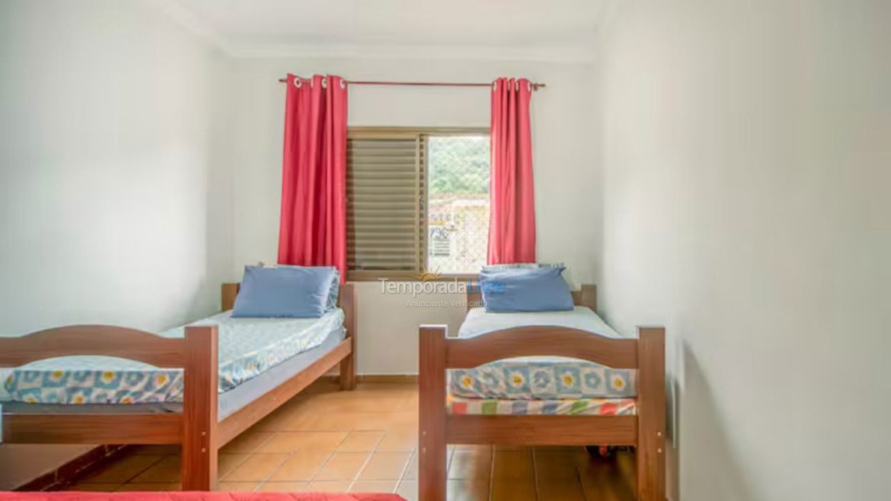 Apartamento para aluguel de temporada em Guarujá (Enseada)