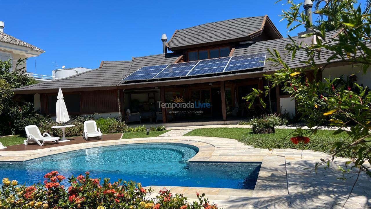 Casa para aluguel de temporada em Florianopolis (Jurerê Internacional)
