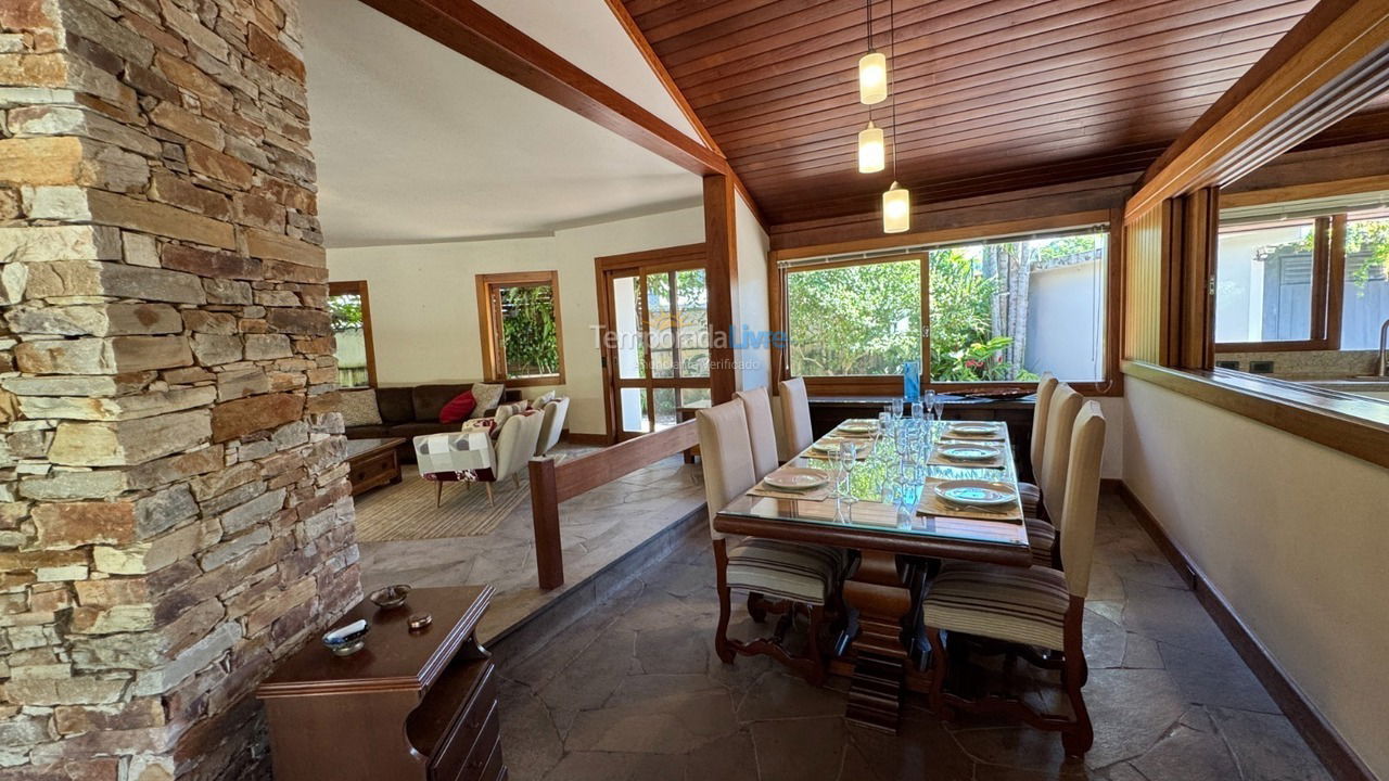 Casa para aluguel de temporada em Florianopolis (Jurerê Internacional)
