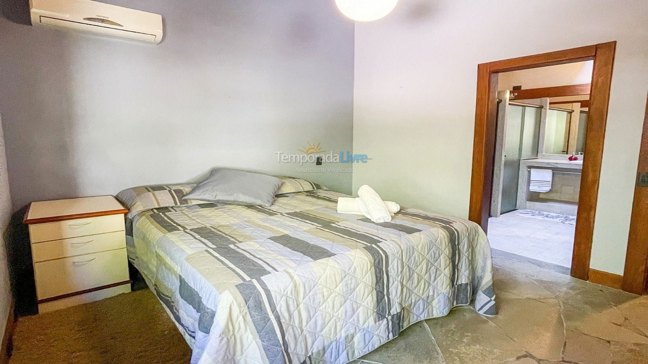 Casa para aluguel de temporada em Florianopolis (Jurerê Internacional)