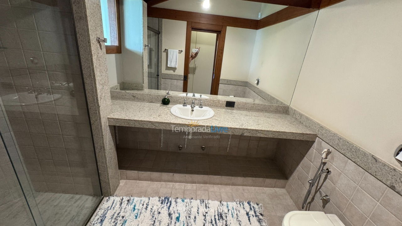 Casa para aluguel de temporada em Florianopolis (Jurerê Internacional)
