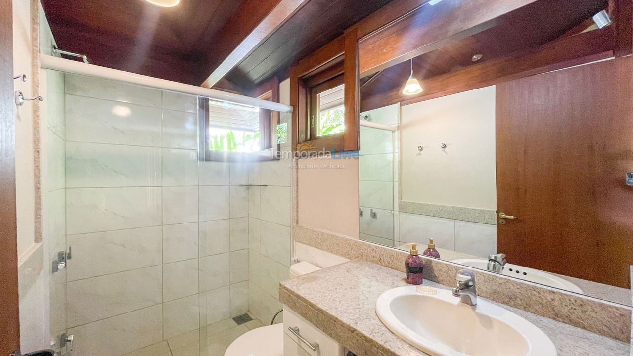 Casa para aluguel de temporada em Florianopolis (Jurerê Internacional)