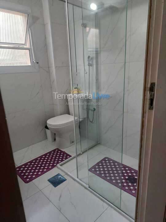 Apartamento para aluguel de temporada em Guarujá (Enseada)