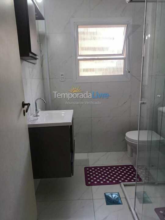 Apartamento para aluguel de temporada em Guarujá (Enseada)