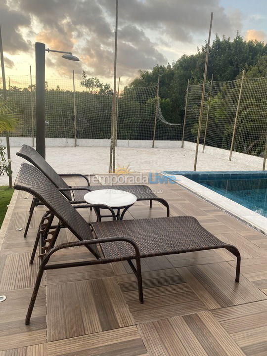 Casa para aluguel de temporada em Mata de São João (Praia do Forte)