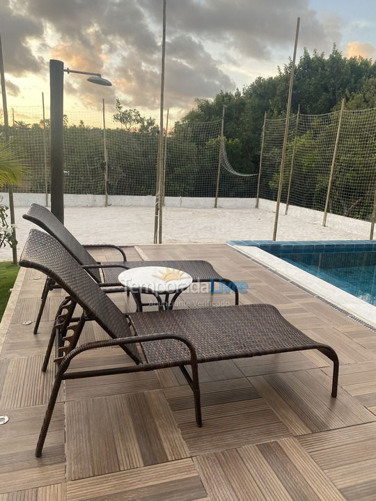 Casa para aluguel de temporada em Mata de São João (Praia do Forte)