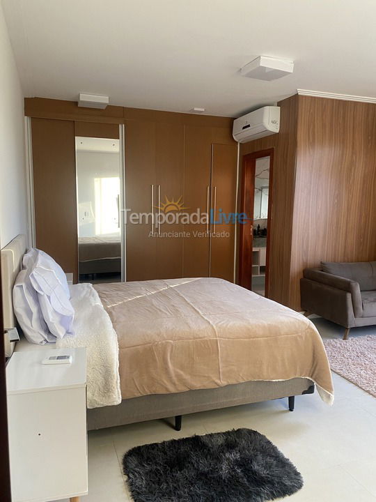 Casa para aluguel de temporada em Mata de São João (Praia do Forte)