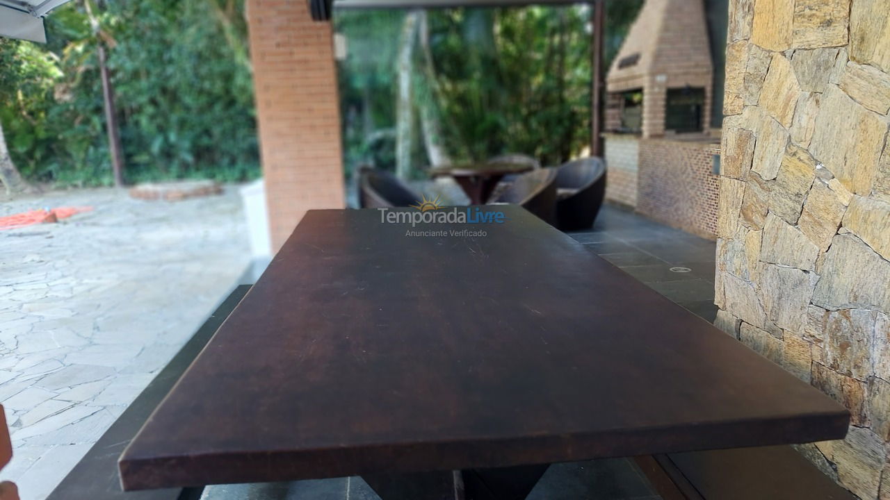 Casa para alquiler de vacaciones em Bertioga (Rivieira de Sao Lorenco)