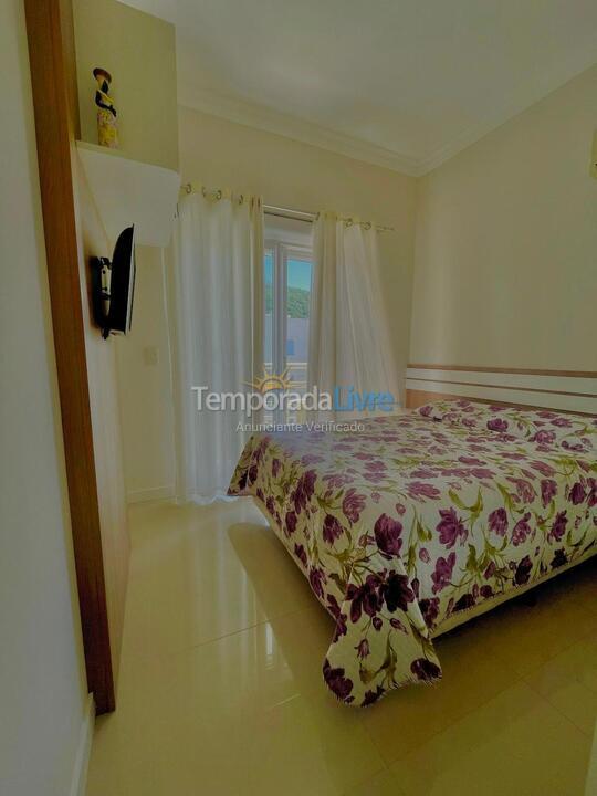 Apartamento para aluguel de temporada em Bombinhas (Praia de Bombas)